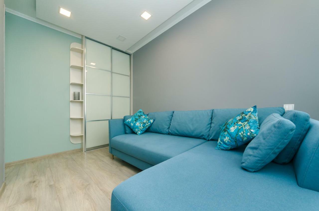 Smart Apartment Kiev Esterno foto